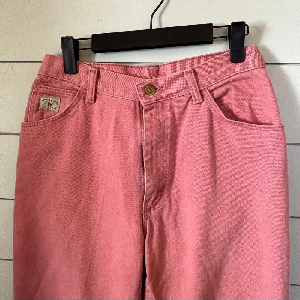 Wrangler pink jeans ‎ flat lay 13.5 inches waist